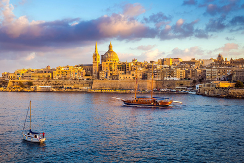 Sliema: Fernandes Fireworks Festival Cruise w/ Dinner+Drinks Without Transportation