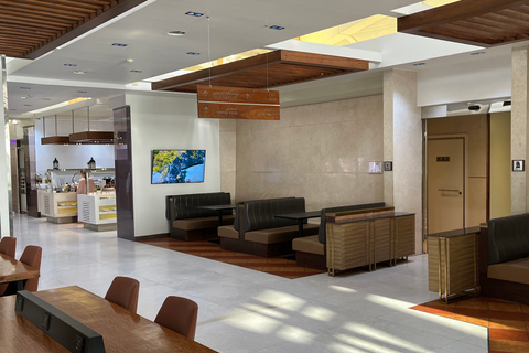 Riyadh International Airport (RUH): Premium Lounge Entry T1 International Departures: 6-Hours