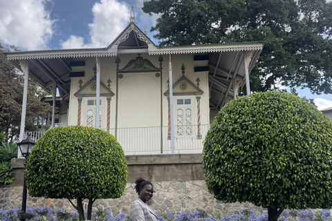 Addis Ababa Layover Tour: Unity Park, Coffee & Local Lunch