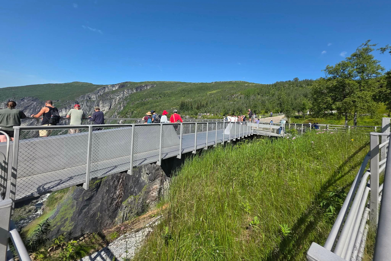 ULTIMATE Eidfjord TOUR: Waterfall, Sky Bridge & Glacier 3,5H Ultimate Eidfjord Tour: Vøringsfossen & Scenic Views!