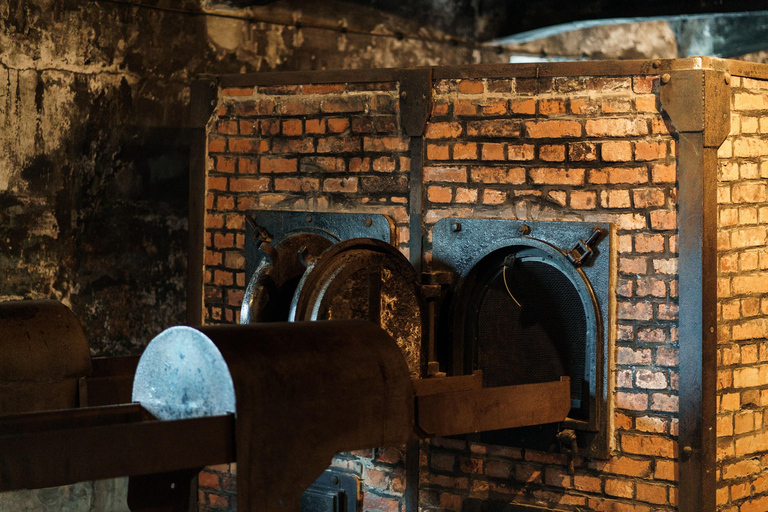 Vanuit Krakau: bustransfer heen en terug Auschwitz-BirkenauEnkele reis van Krakau naar Auschwitz