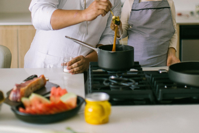 Bogotá: clase de cocina colombiana con chef privado y almuerzoBogotá: Clase de cocina colombiana con chef privado y almuerzo