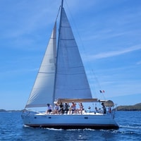 Voile & Plongée en bateau pour les Saintes - Hizvo