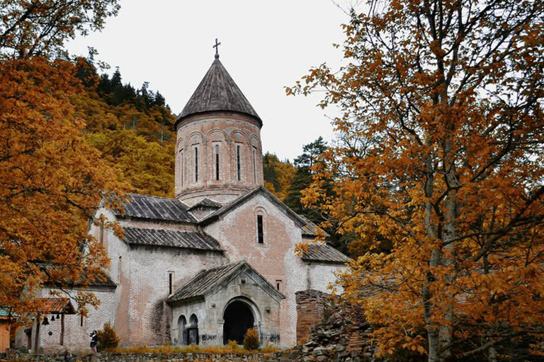 Vardzia and Beyond: Full-Day Historical Tour from Kutaisi