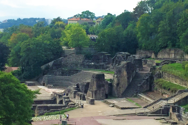 Lyon : Guided tour of Fourvière hill & Roman ruins Price from 21 to 30 people