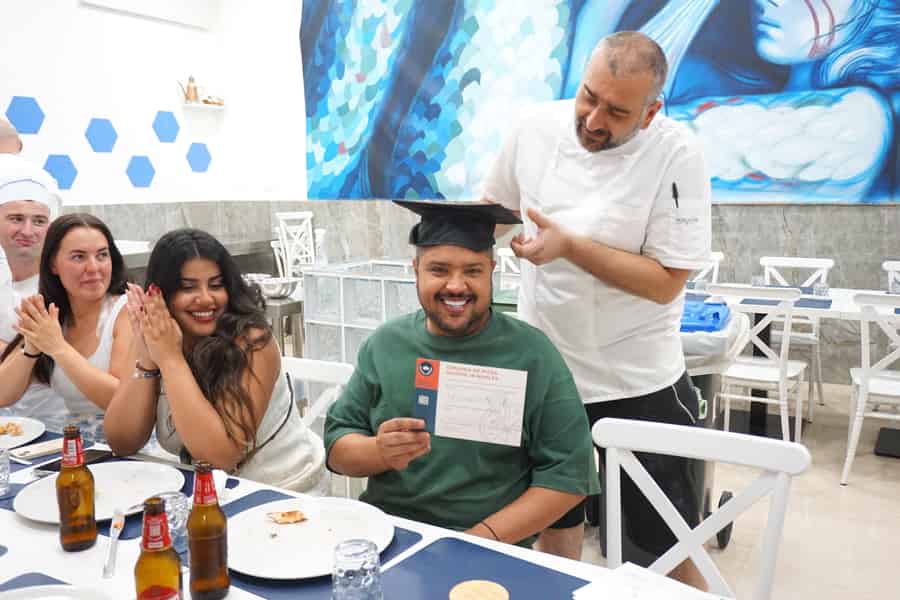 Neapel: Kochkurs für neapolitanische Pizza und Tiramisu. Foto: GetYourGuide Neapel: Kochkurs für neapolitanische Pizza und Tiramisu. Foto: GetYourGuide