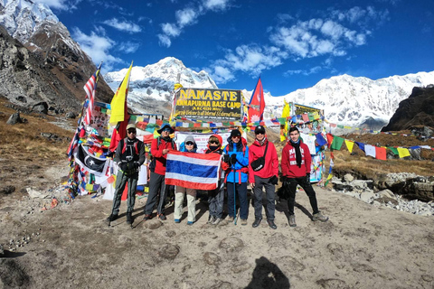 Pokhara: Szybki trekking do bazy pod Annapurną