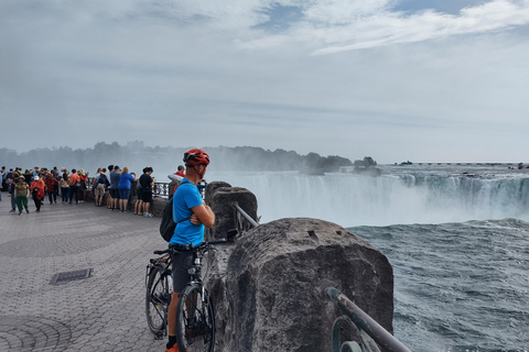 Toronto: Niagara Falls Private Custom Tour