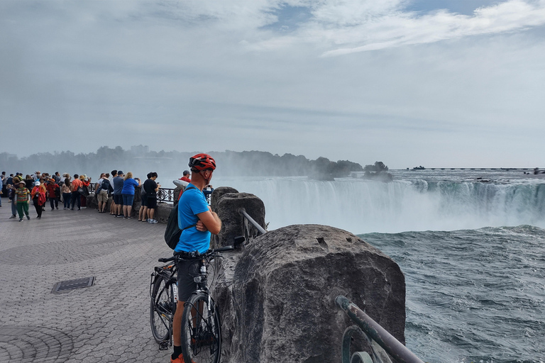 Toronto: Niagara Falls Private Custom Tour
