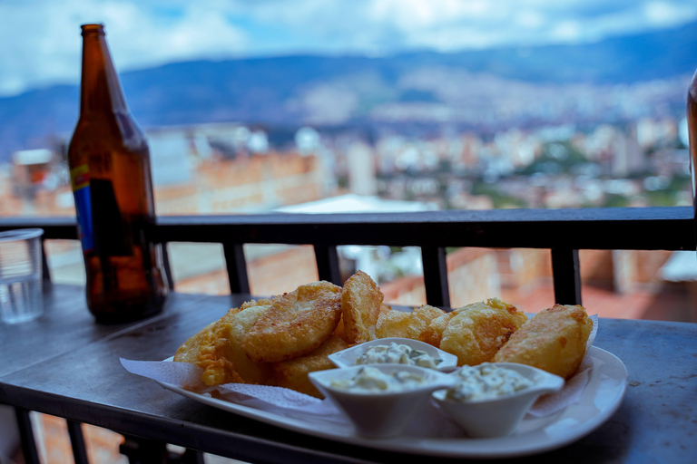 ميديلين: درس طهي إمبانادا مع طاهٍ محلي في كومونا 13