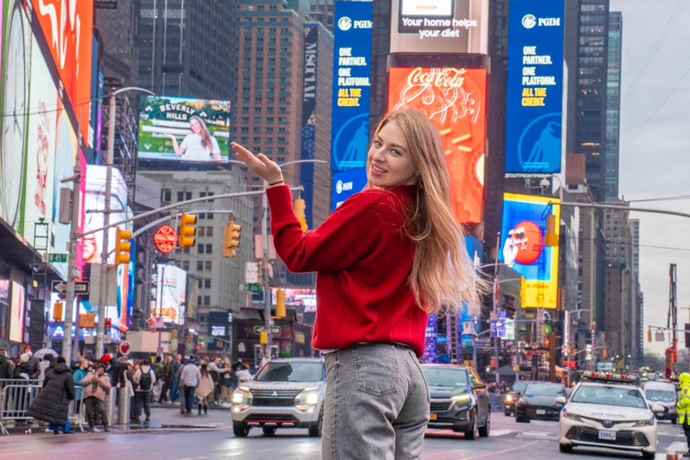 NYC: See Yourself on a Times Square Billboard 1 full minute
