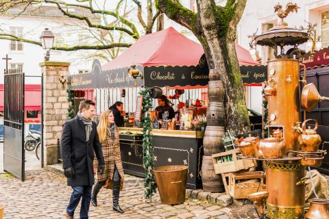 Paryż: piesza wycieczka z przewodnikiem po serach, winach i ciastach na Montmartre
