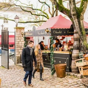 Paris: Montmartre Cheese, Wine & Pastry Guided Walking Tour