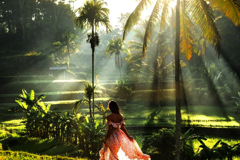 Bali: Gate of Heaven & Ubud Instagram Tour with Guide Gate of Heaven & Ubud Instagram (All Fees Included)