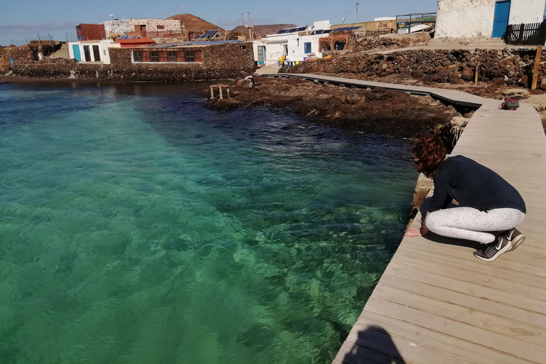 Fuerteventura: Lobos Eiland Boottocht met Begeleide Wandeling