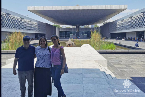 Museum of Anthropology: Private Cultural Treasures tour French Guided tour (Private)