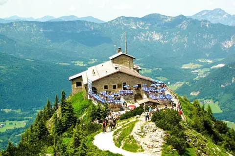Driver-Guide: Salzburg-Königsee, Salt Mines and Eagle's Nest