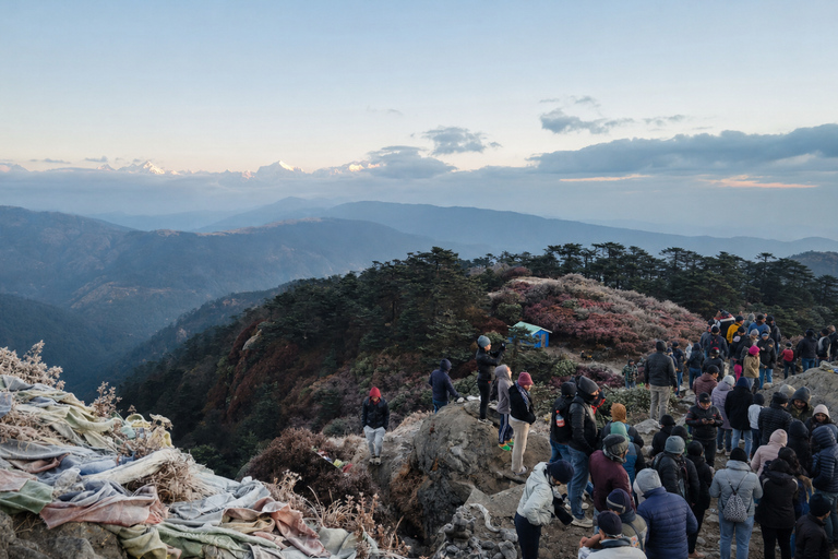 Bagdogra: Sandakphu & Phalut Trek with Meals & Guide
