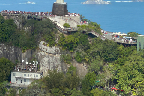 Private Helicopter tour - Rio de janeiro in 20min Private Helicopter tour - 20min (com transfer)