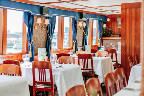Gothenburg: Archipelago Cruise with Swedish Fika (Guided)