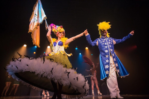 Rio de Janeiro : Entrée au spectacle de samba et transfertEntrée du spectacle de samba