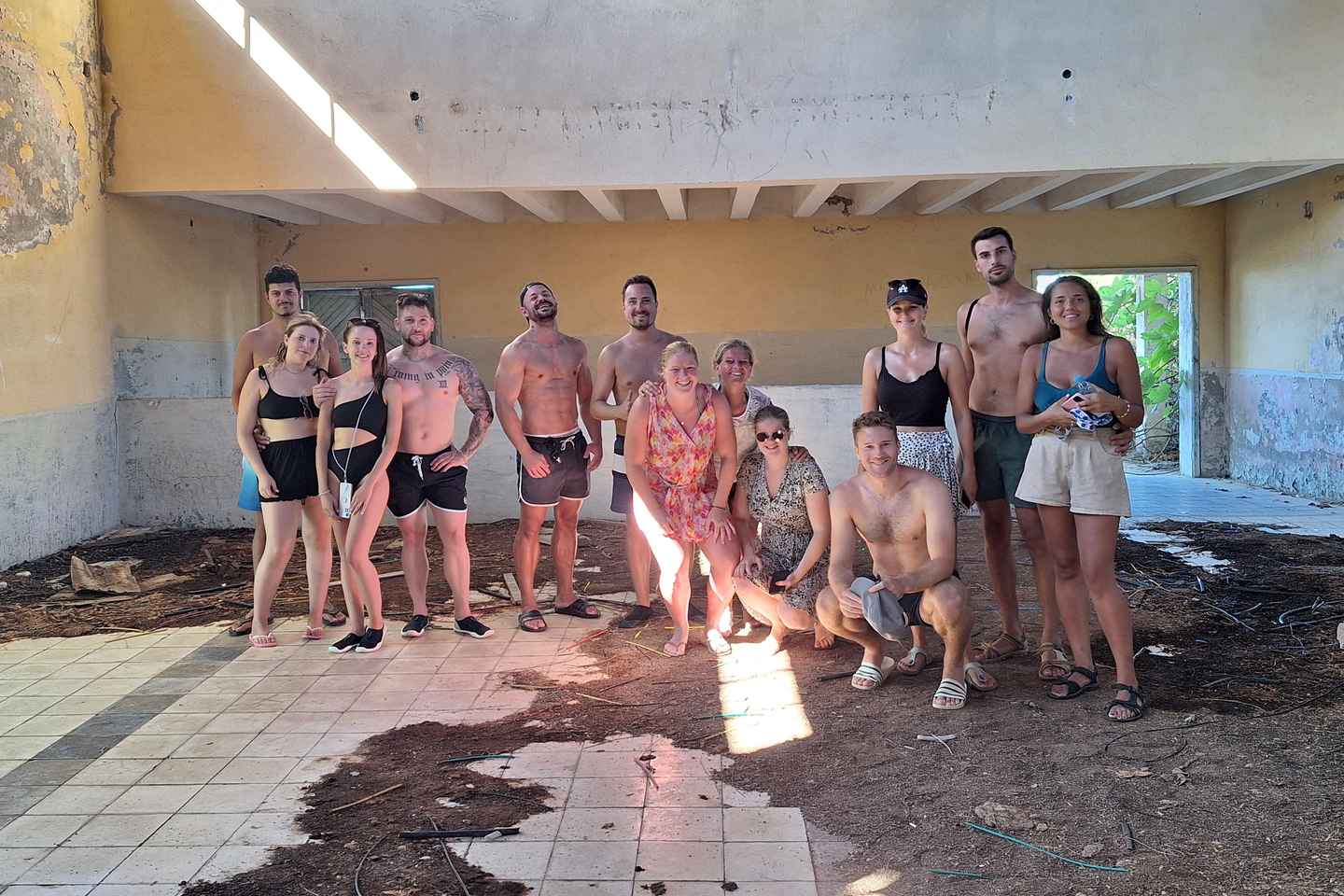 Clare: Sazan Island & Karaburun Speedboat Trip & Snorkeling