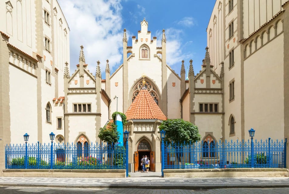 Pinaks Prague Tour of Pinkas, Klausen, Maze and Spanish Synagogues | GetYourGuide