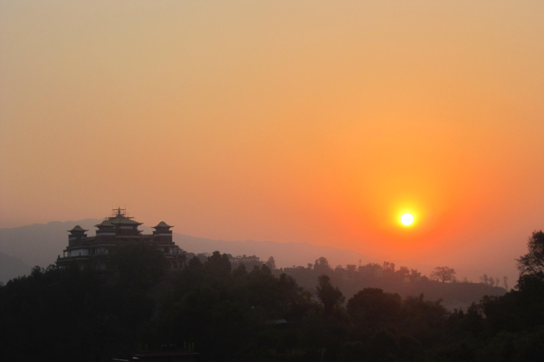 Nagarkot Hill Station Overnight for Mountain &amp; Sunrise views