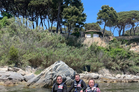 From Barcelona: Costa Brava Kayak & Snorkel Tour with Picnic From Barcelona: Costa Brava Kayaking and Snorkeling Day Trip