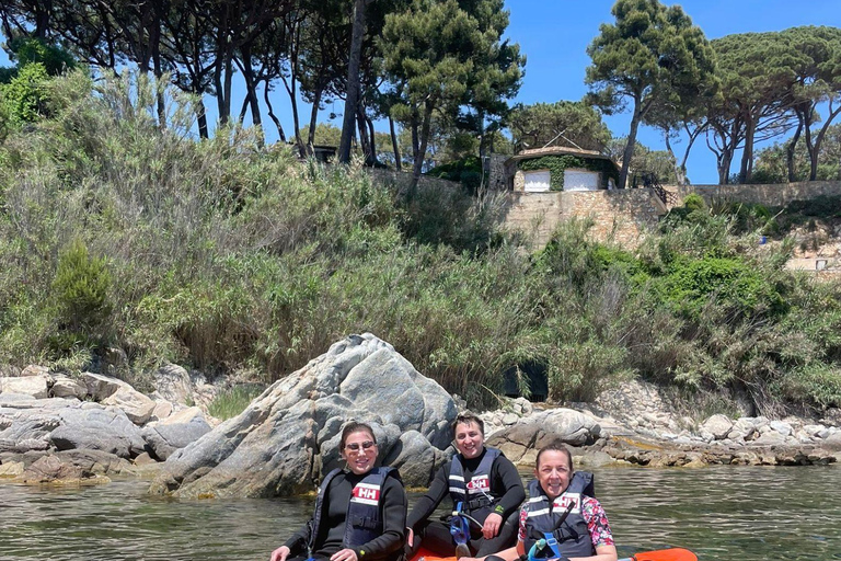 From Barcelona: Costa Brava Kayak & Snorkel Tour with Picnic From Barcelona: Costa Brava Kayaking and Snorkeling Day Trip