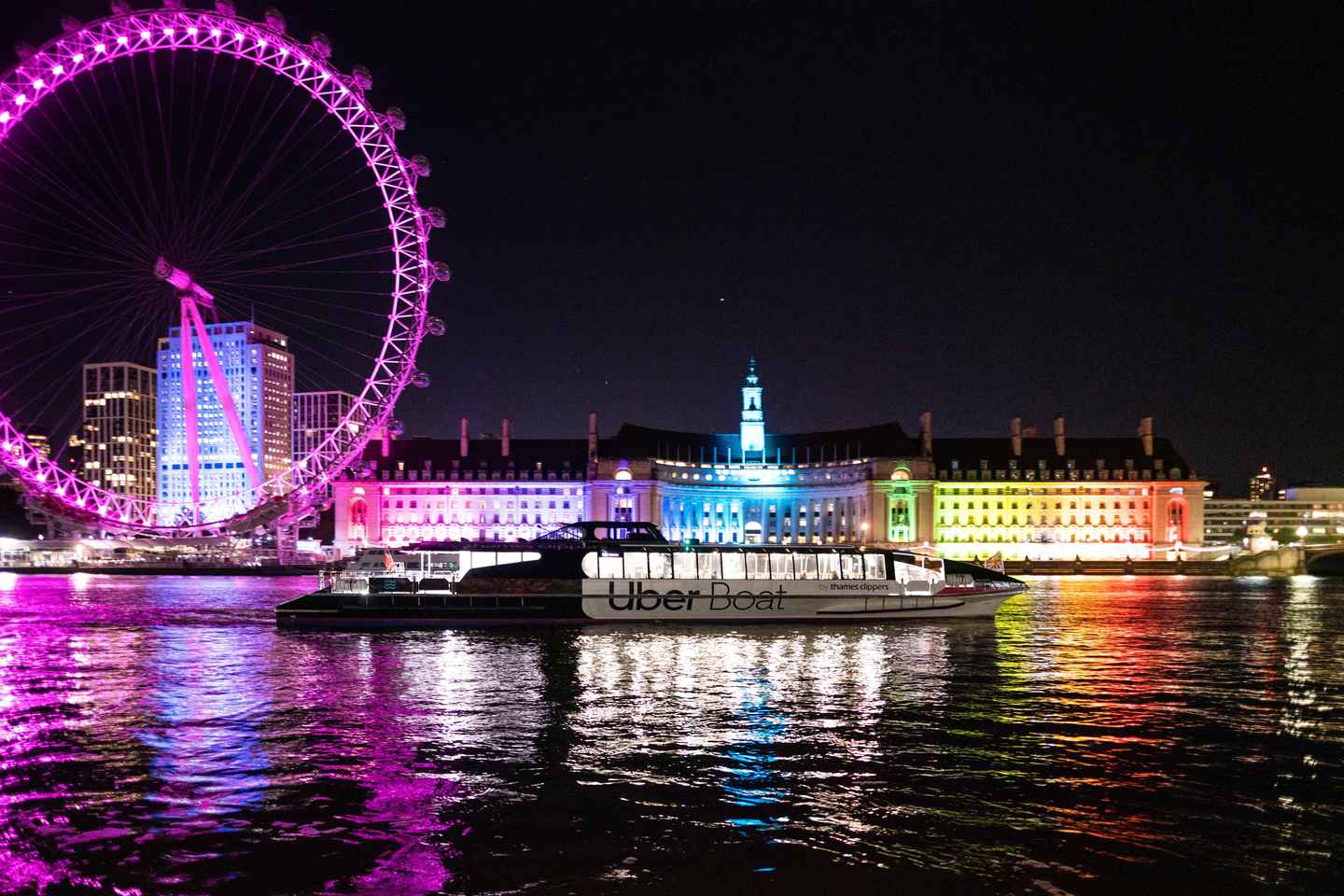 Crociera notturna Illuminated River sul Tamigi a Londra
