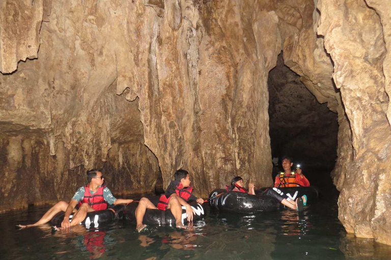 Grotte de Jomblang, grotte de Pindul et descente de la rivière Oyo en chambre à air