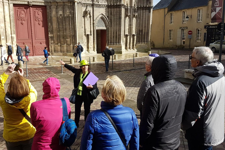 Bayeux : visite à pied historique de 2 heures en anglaisVisite guidée à pied du centre historique de Bayeux 2 heures en anglais