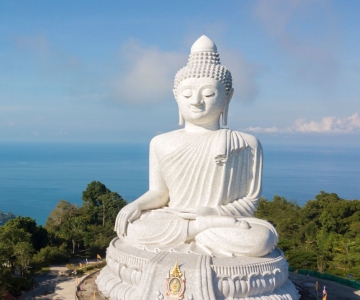 Phuket: Buddha: Chalong Bay Rum x Big buddha félnapos privát túra