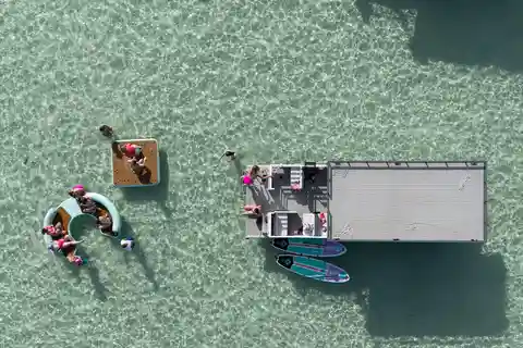 Destin: Captained Boat Charter to Crab Island
