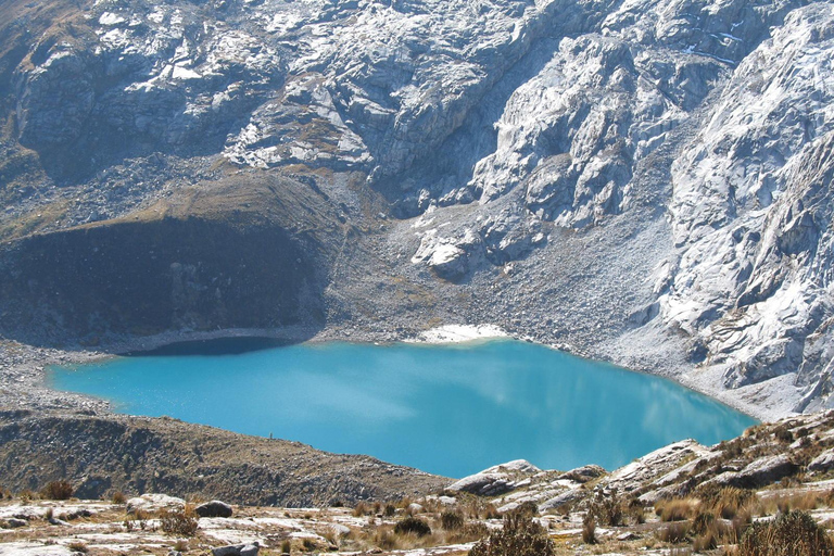 Huaraz: Santa Cruz Trek 4-Day Guided Tour