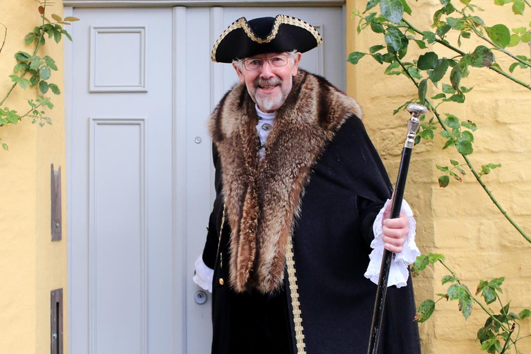 Visita guiada con trajes de época en LübeckVisita guiada con trajes típicos en Lübeck
