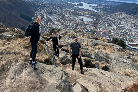 BERGEN I Fløyen Activo - Magisk natur - Vandringstur