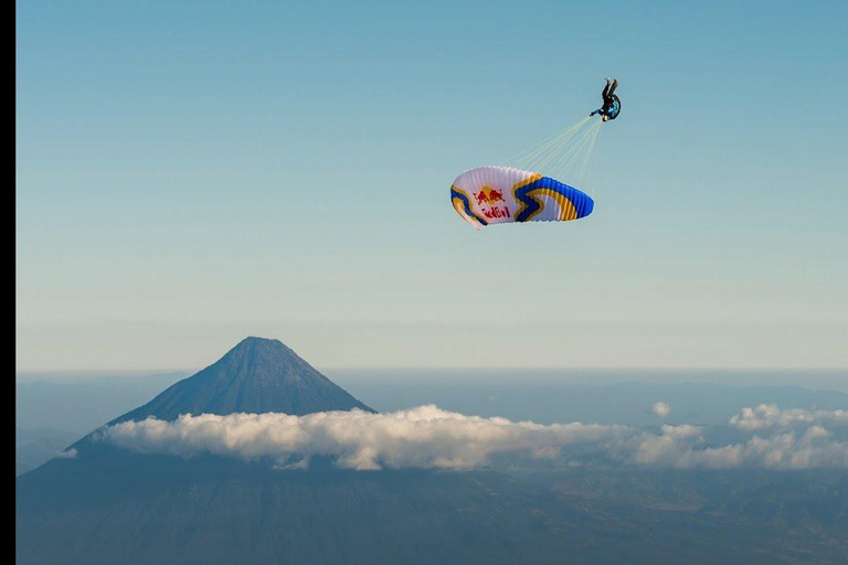 Fethiye: Tandem Paragliding with Acrobatic Option Fethiye Paragliding w/Acrobatics Option