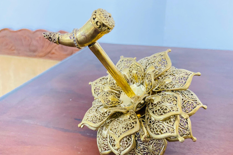 Kandy: Tuk-Tuk Tour with Brassware Factory Visit