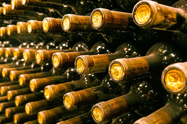 Paphos: Culture, Fresh Bread & Wine Experience
