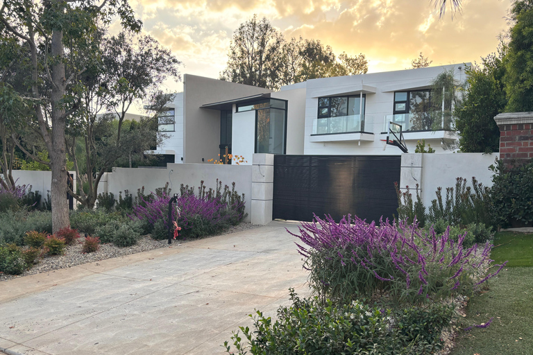 Three filming locations of the America TV show Modern Family