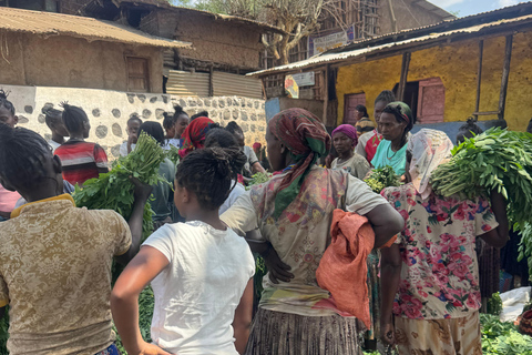 Addis Ababa: Flavors & Views Adventure