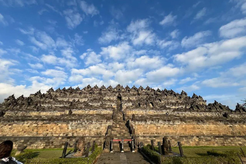 Borobudur tample, Cycling & Elo River Rafting Tour