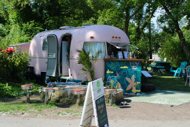 Toronto Islands: Sunrise Breakfast Bicycle Tour