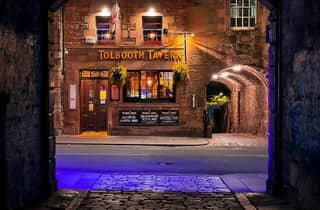 Edinburgh: Schottische Probierplatte in der Tolbooth Tavern