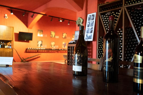 Odkryj smak Krety: wycieczka z przewodnikiem po winnicy i degustacjaOdkryj Smak Krety: Wycieczka z przewodnikiem po winiarni i degustacje