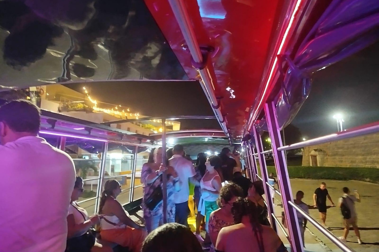 Cartagena: Party on a typical bus crossing the city