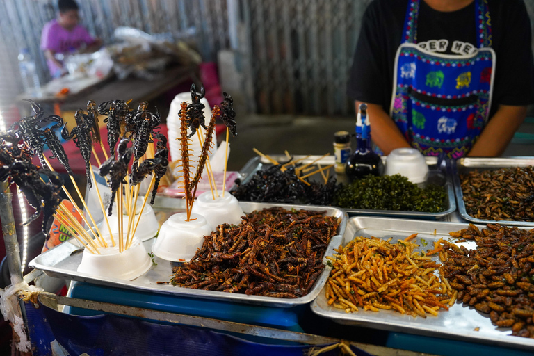 Bangkok Night Foodie Tour in China Town