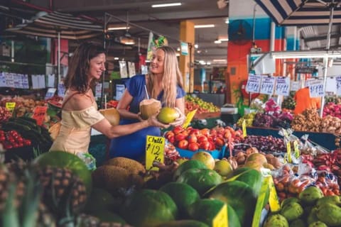 Brazil Tropical Fruit Experience in São Paulo